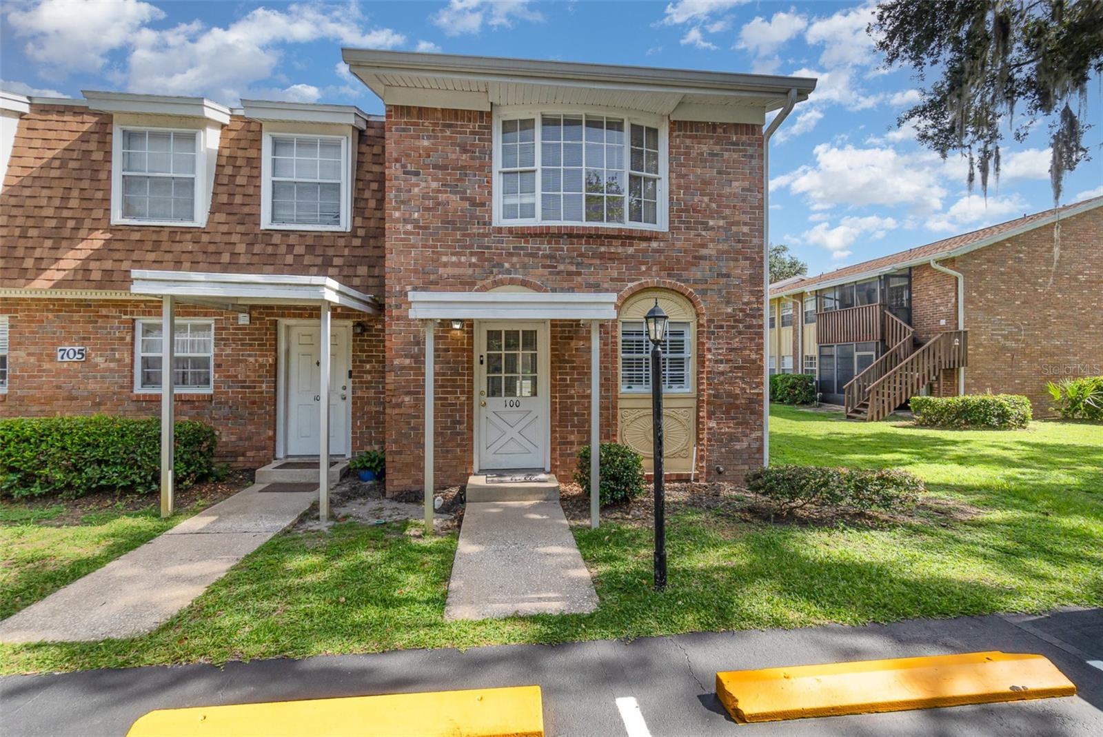 Nice 2bd/1.5 bath end unit condo inn Oakhurst at Leesburg Condominiums complex. This 2 -story condo home features perfect window feature above the kitchen sink providing natural light throughout the kitchen. Living room/ dining room combo located off of the kitchen with access to the covered and fenced patio through large sliders. Half bathroom conveniently located on the 1st floor. The 2nd story offers the master bedroom,guest bedroom and the full bathroom. 1 dedicated parking space and guest parking are available at the front of home. Short commute to shopping, medical offices,dining,hospital and major highways.