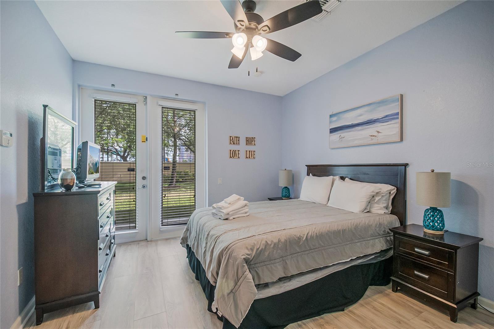 BAYSHORE/VISTA CAY PH 06 - Residential