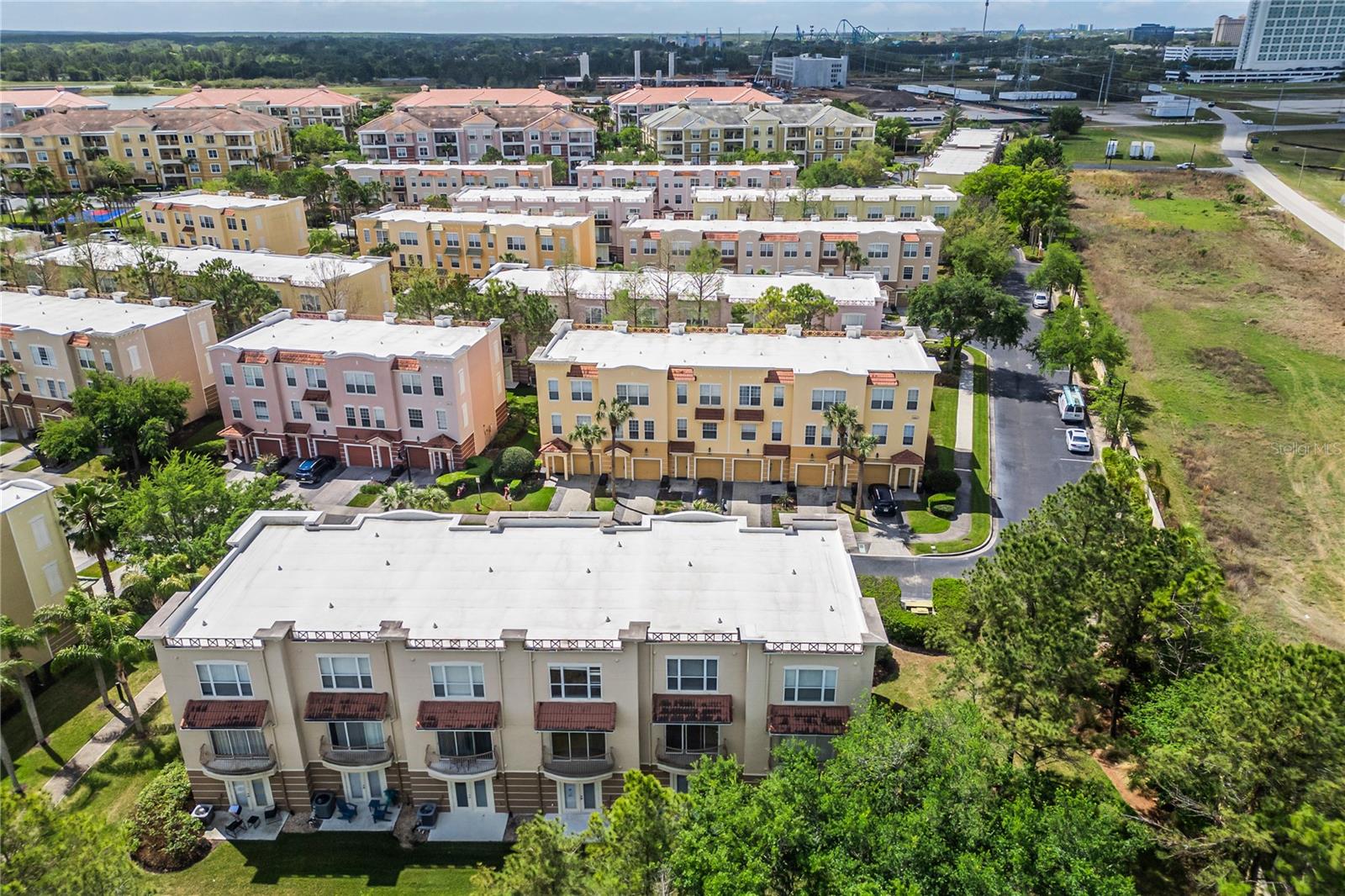 BAYSHORE/VISTA CAY PH 06 - Residential