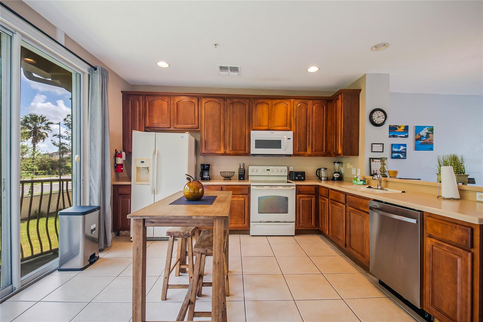 BAYSHORE/VISTA CAY PH 06 - Residential