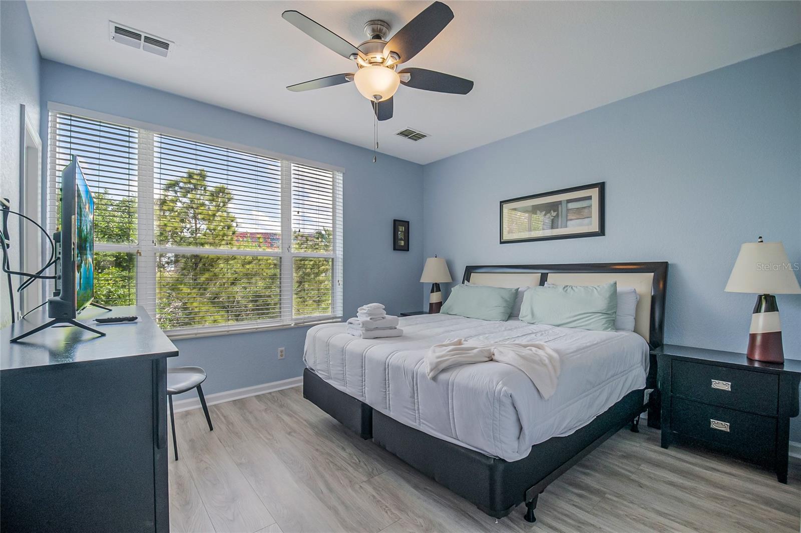 BAYSHORE/VISTA CAY PH 06 - Residential