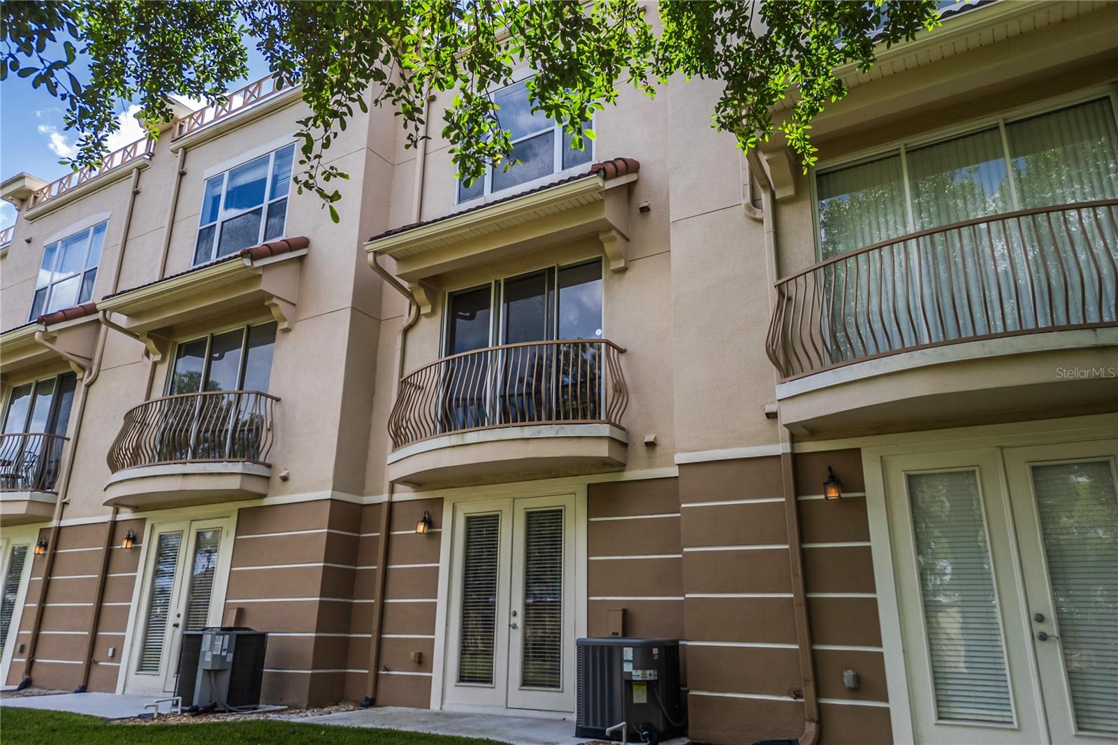 BAYSHORE/VISTA CAY PH 06 - Residential