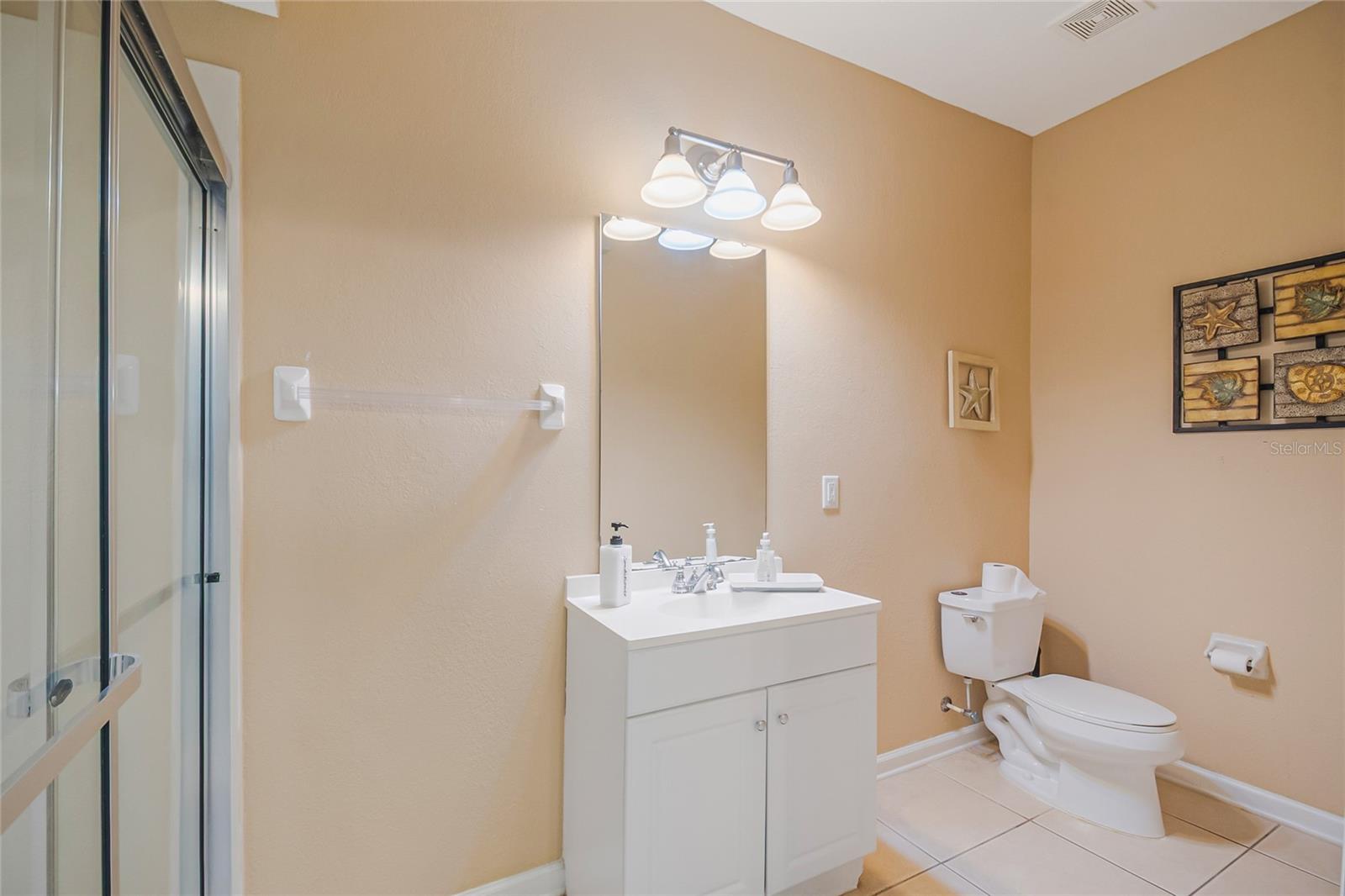 BAYSHORE/VISTA CAY PH 06 - Residential