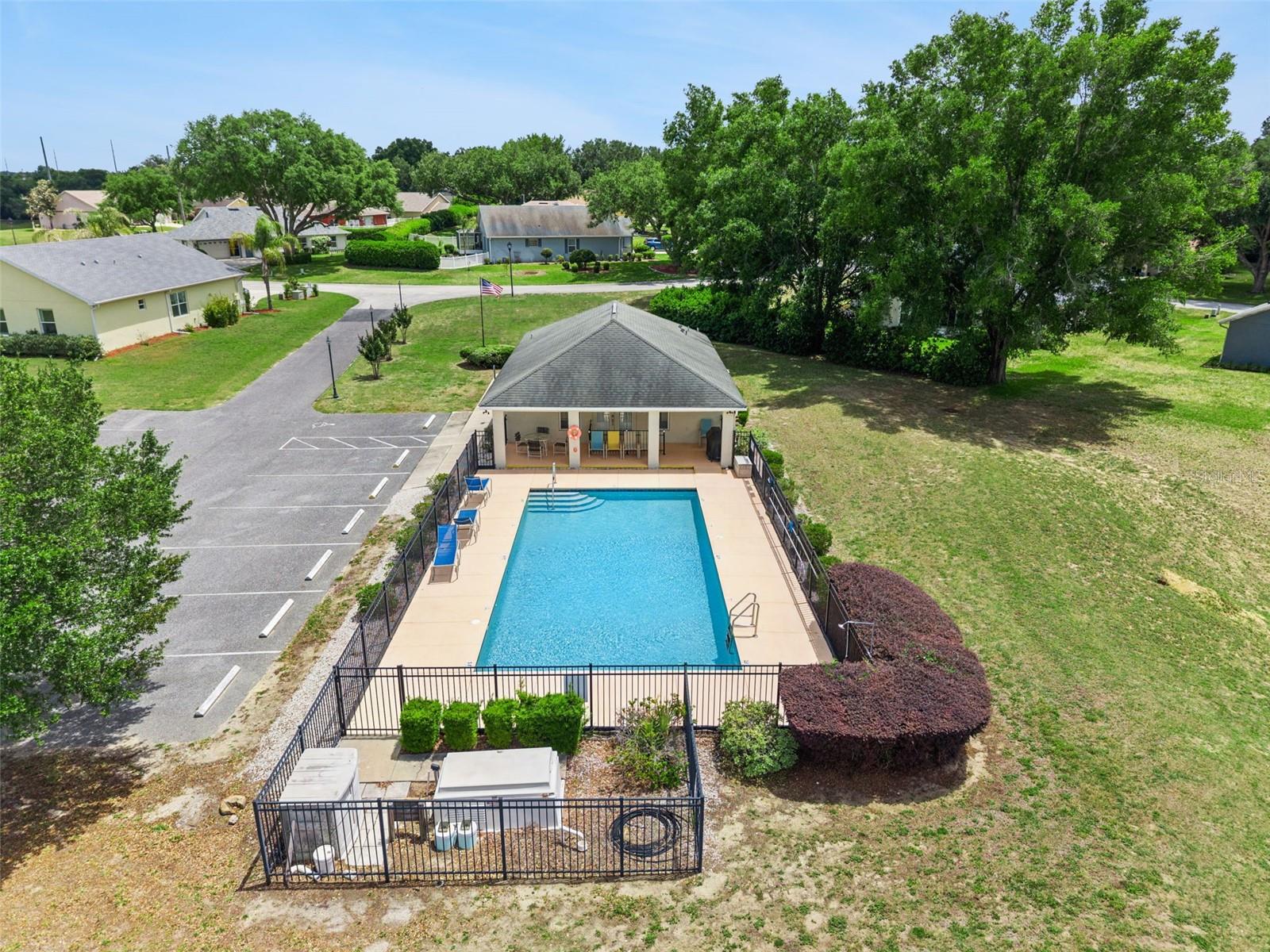 TWIN LAKES ESTATES - Residential