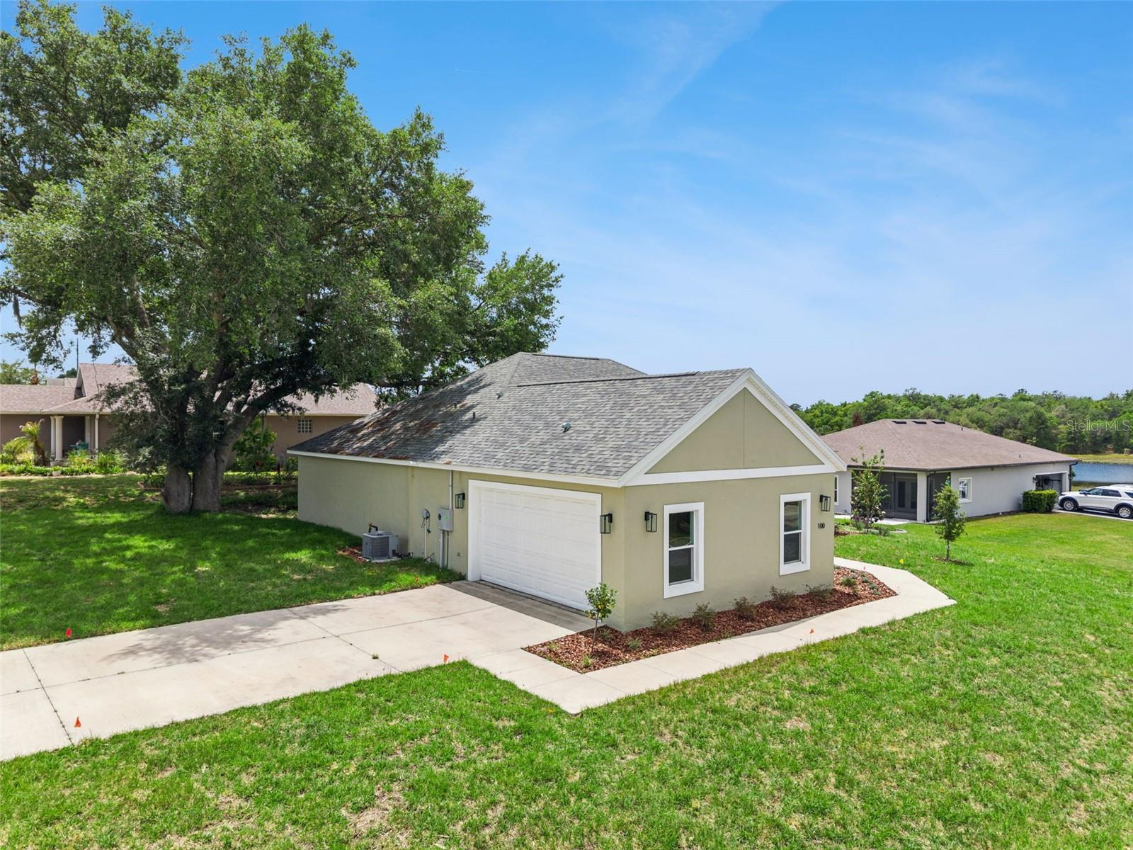 TWIN LAKES ESTATES - Residential