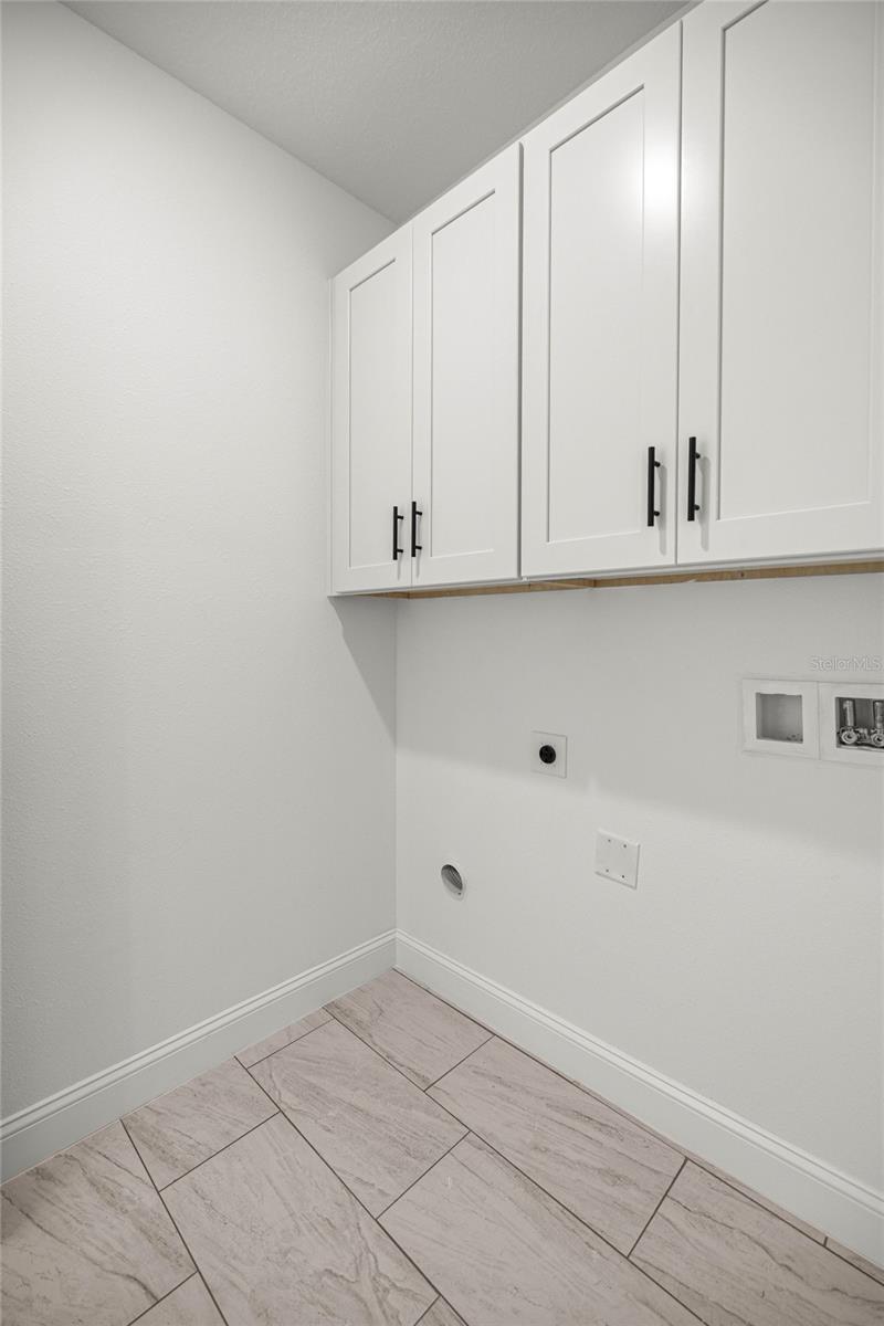 CITRUS SPGS UNIT 07 - Residential