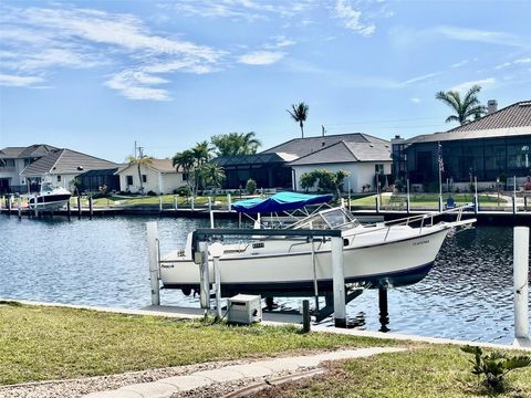 A home in PUNTA GORDA
