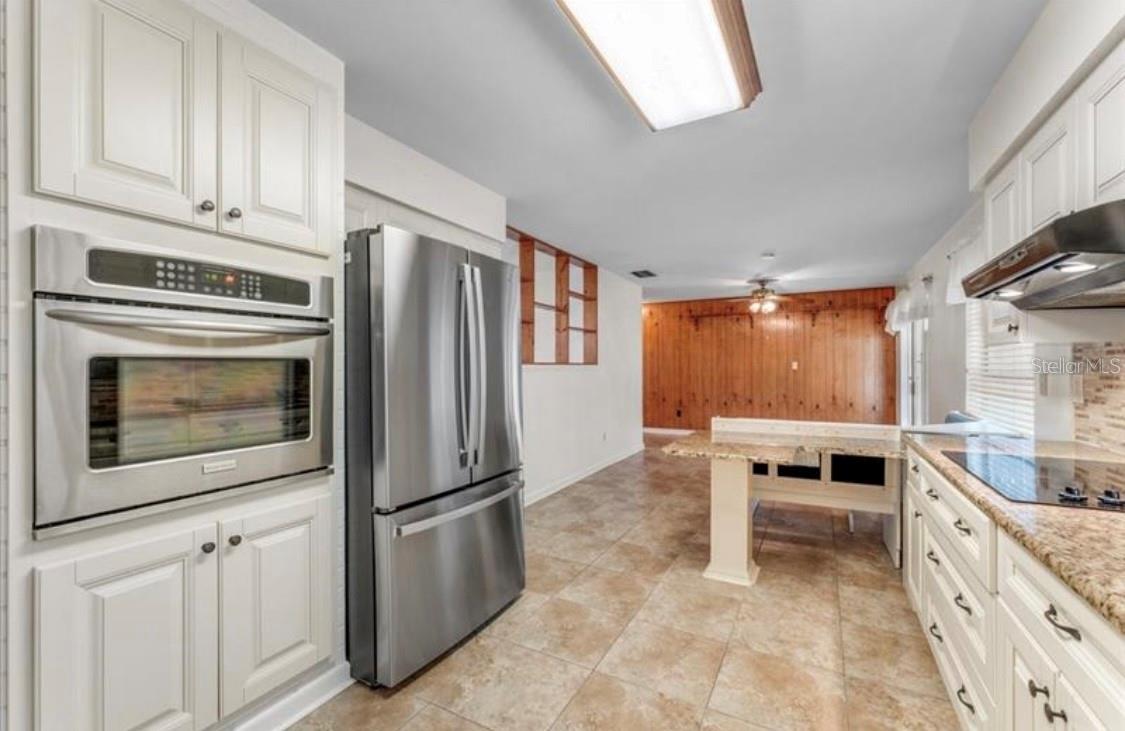 HIGHLAND ESTATES - Residential