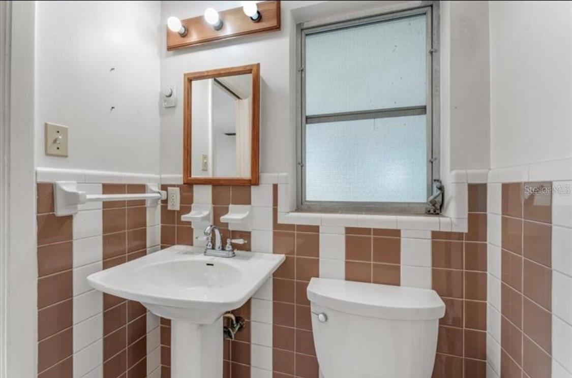 HIGHLAND ESTATES - Residential