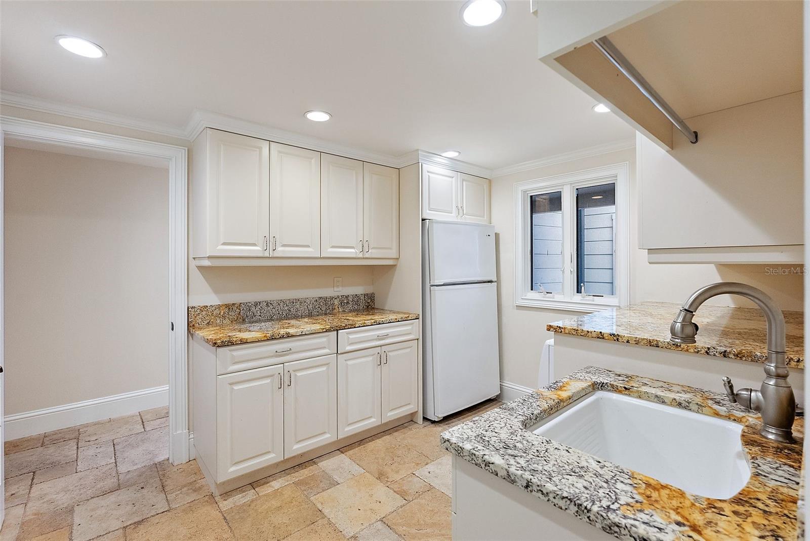 RIVERVIEW LANDINGS - Residential