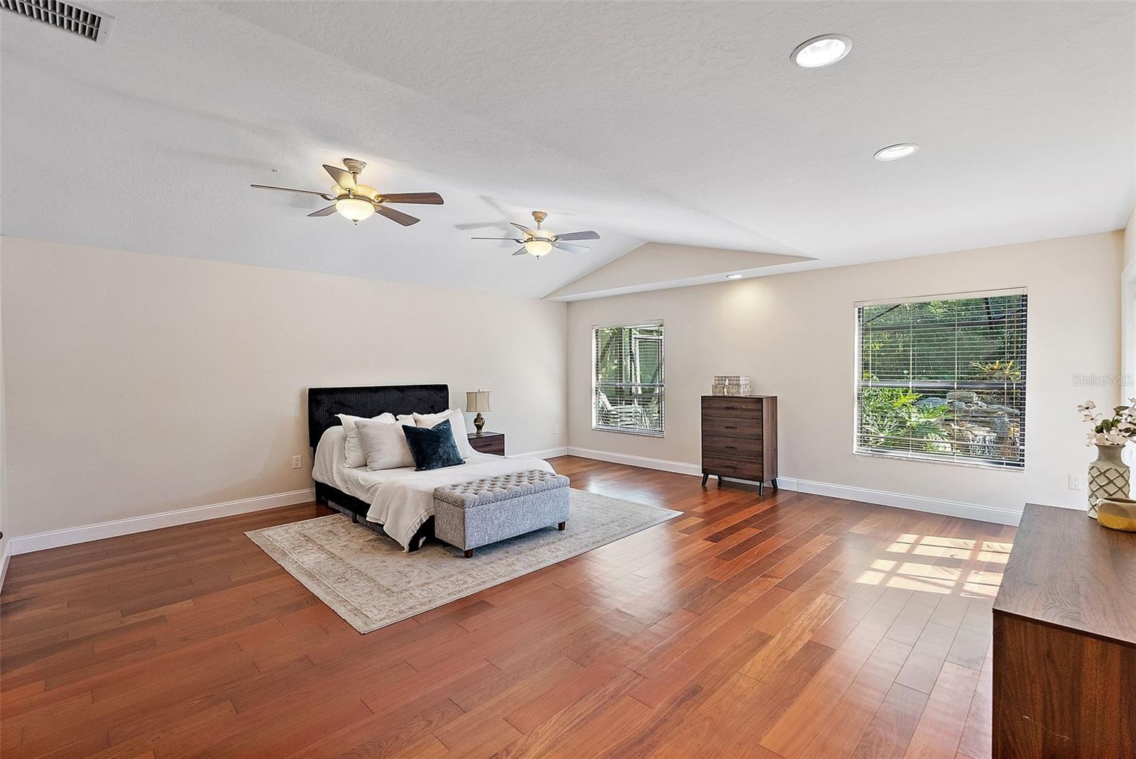 RIVERVIEW LANDINGS - Residential