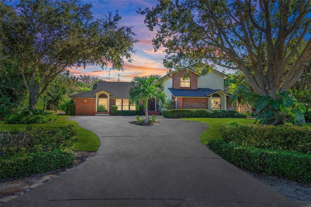 Photo of 2371 Landings Circle, Bradenton, FL 34209 (MLS # TB8438102)