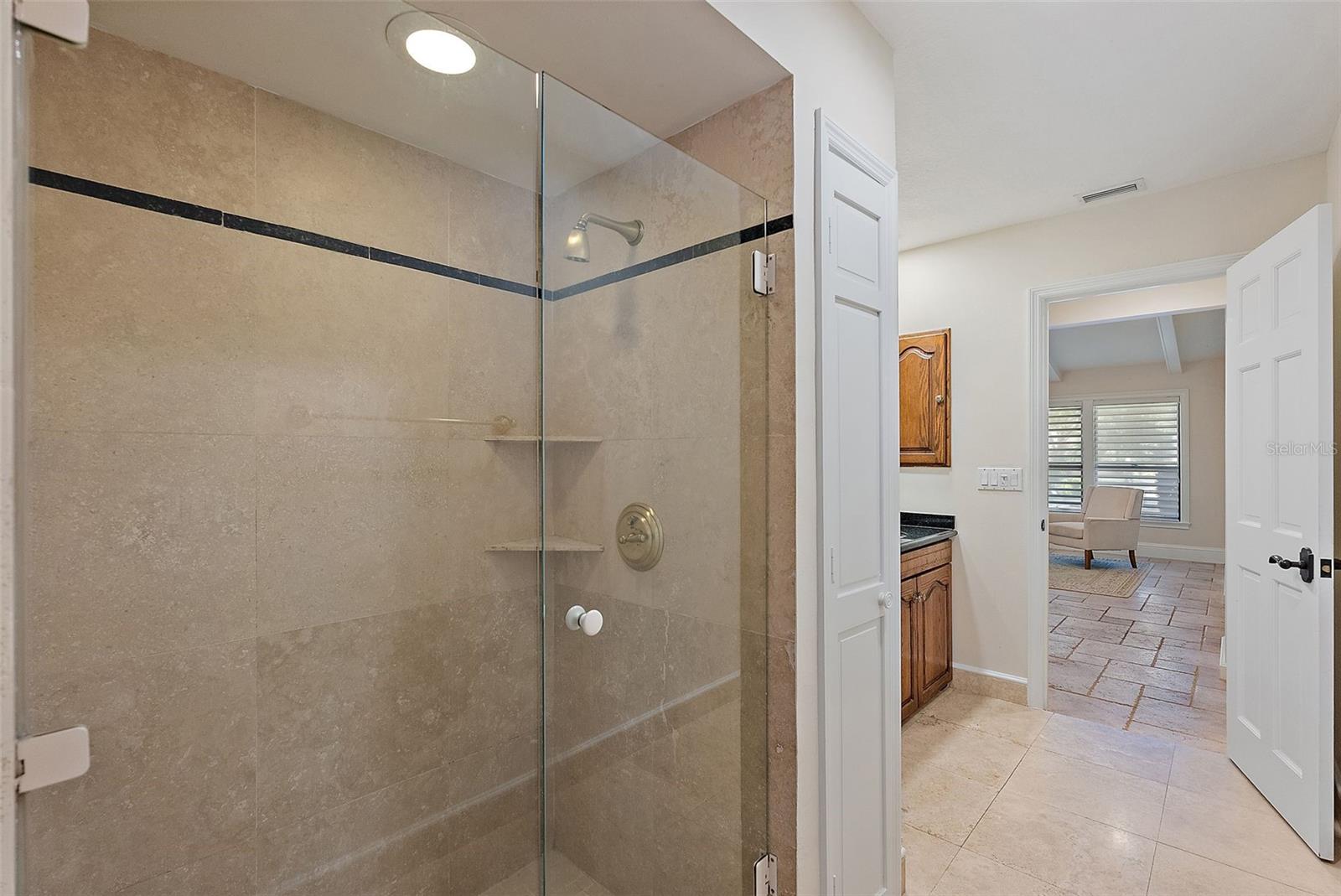 RIVERVIEW LANDINGS - Residential