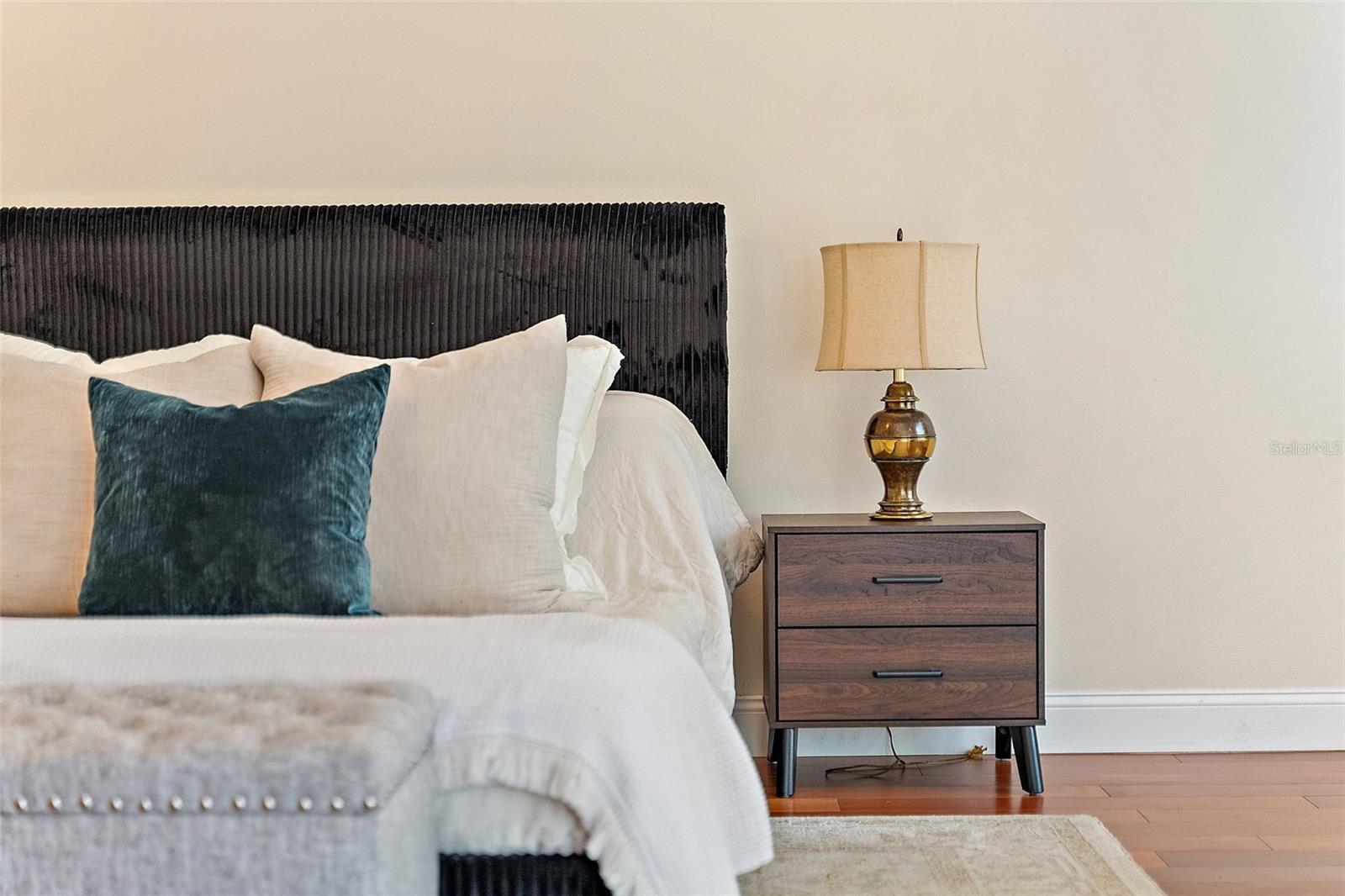 RIVERVIEW LANDINGS - Residential