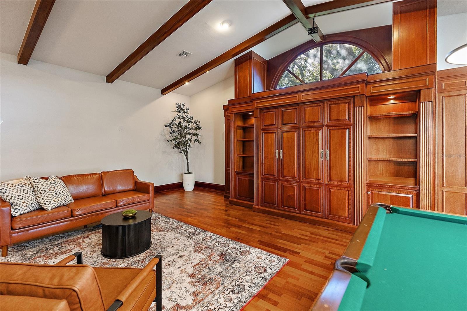 RIVERVIEW LANDINGS - Residential