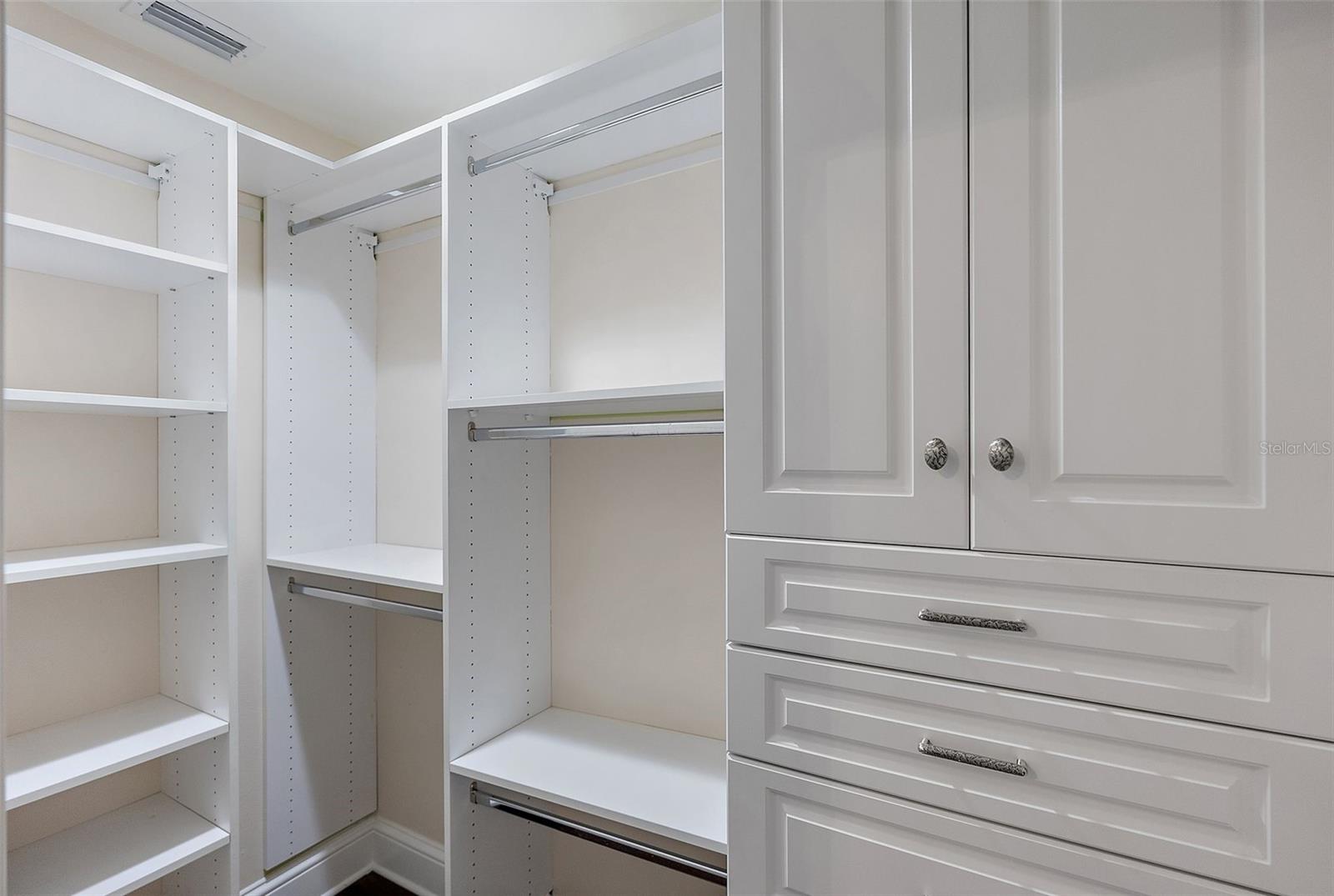 RIVERVIEW LANDINGS - Residential