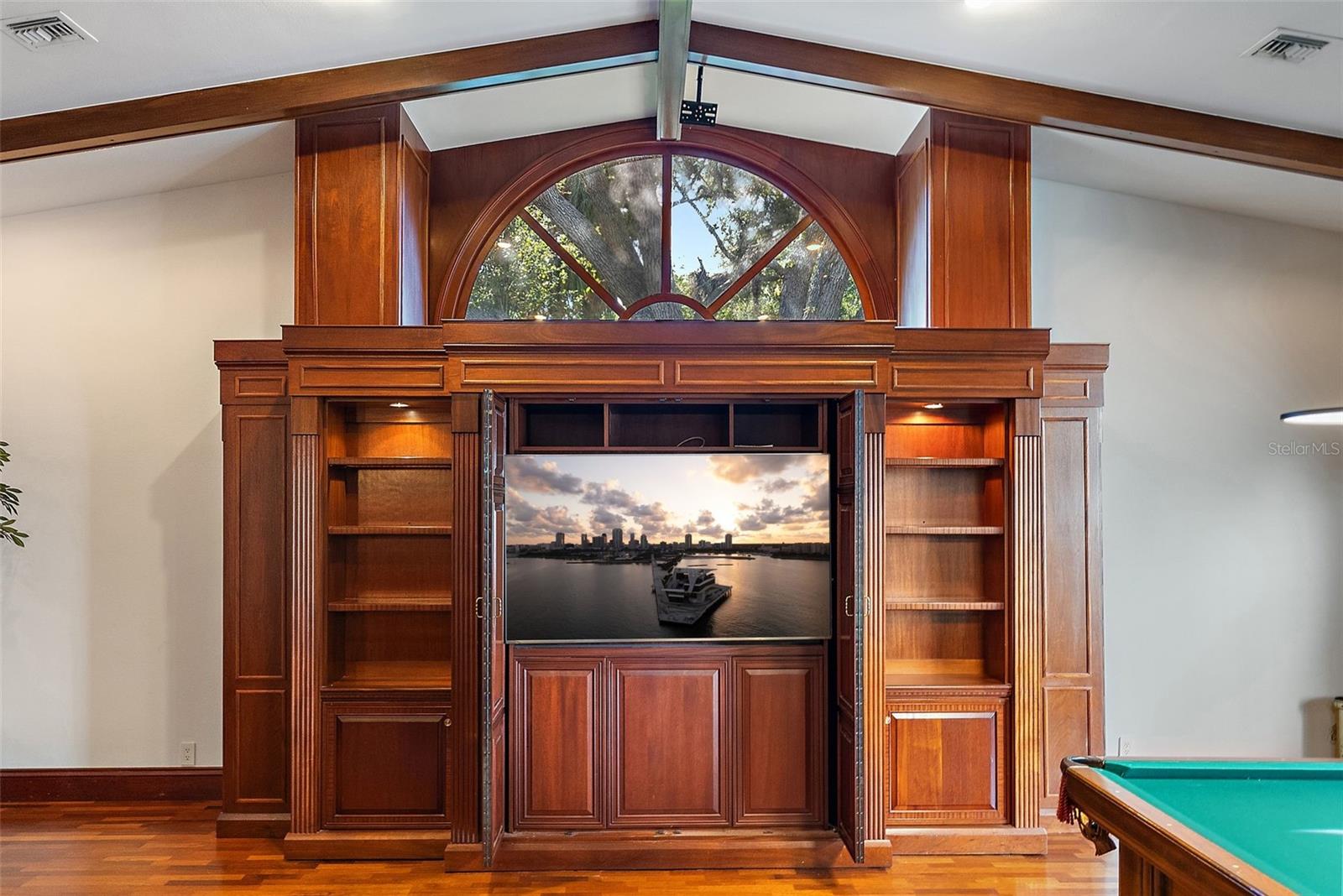 RIVERVIEW LANDINGS - Residential