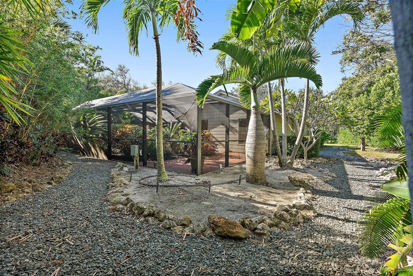 RIVERVIEW LANDINGS - Residential