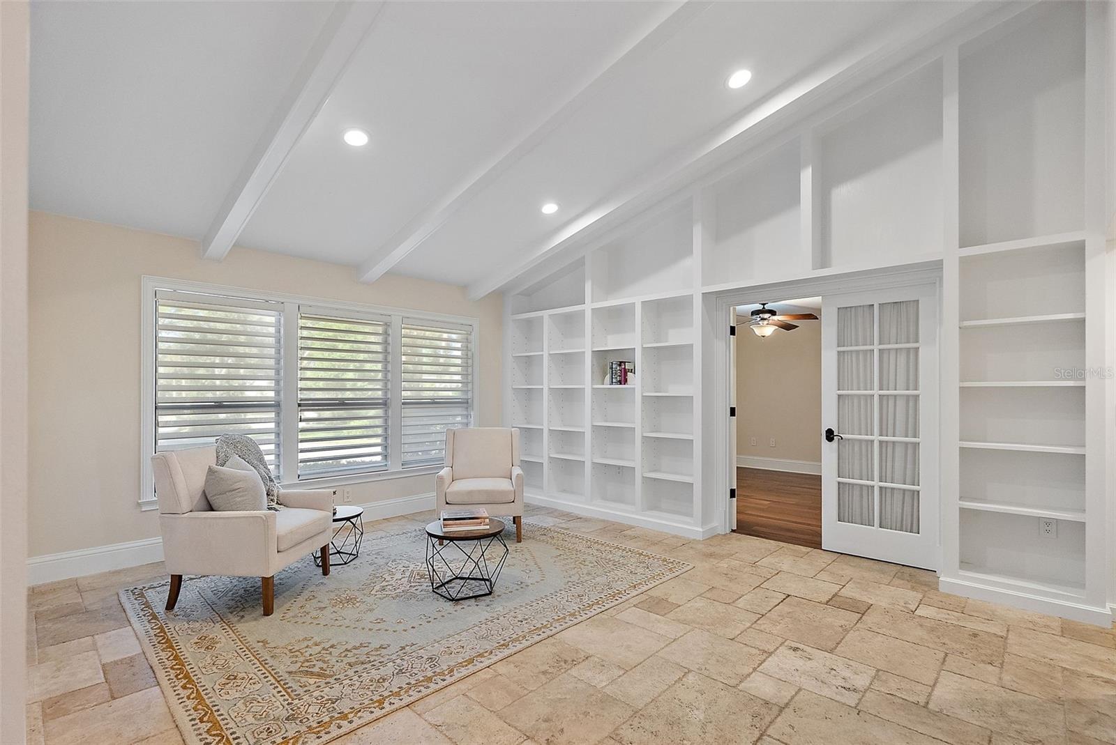 RIVERVIEW LANDINGS - Residential