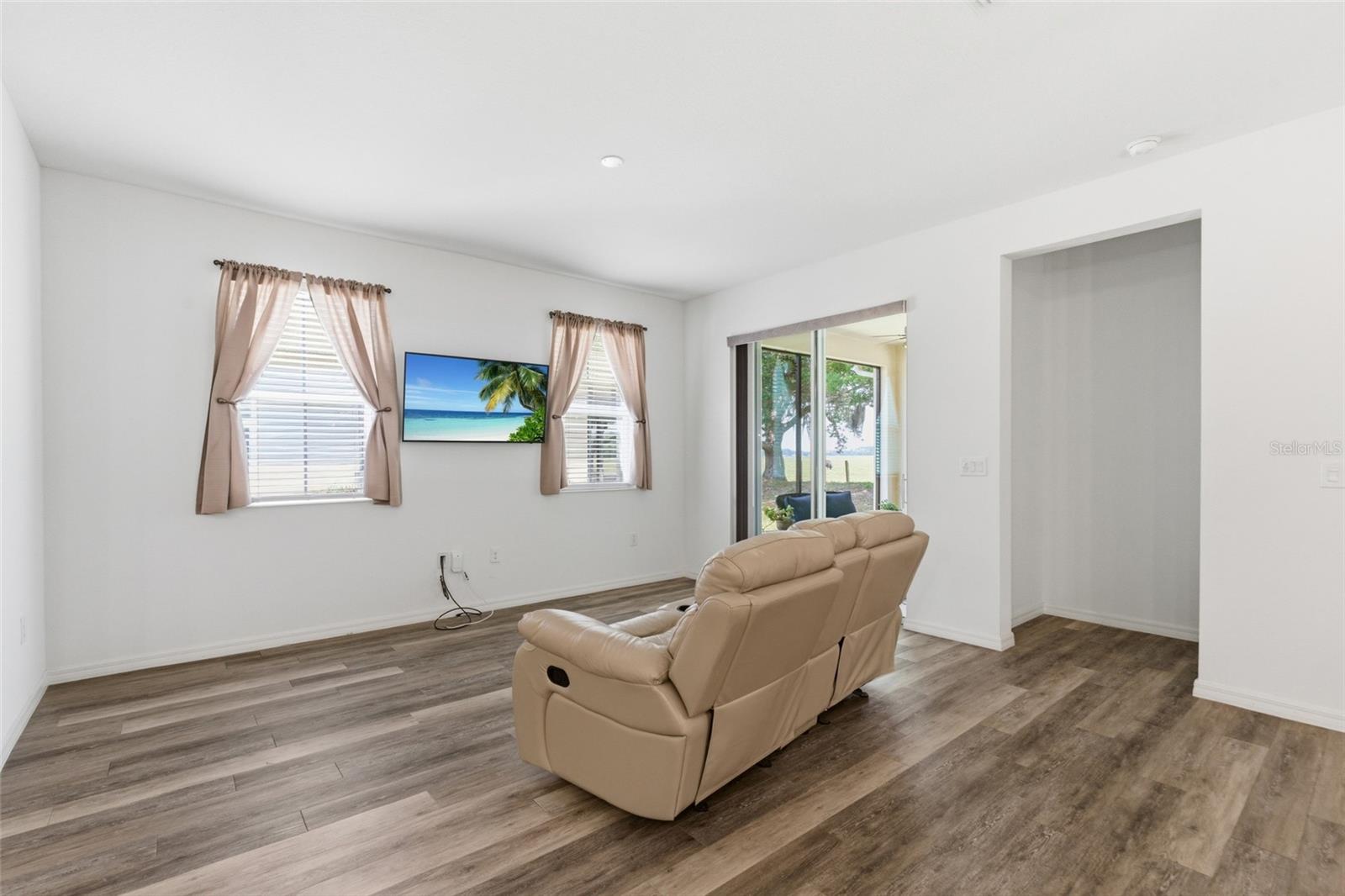 TUSCANY ISLES - Residential