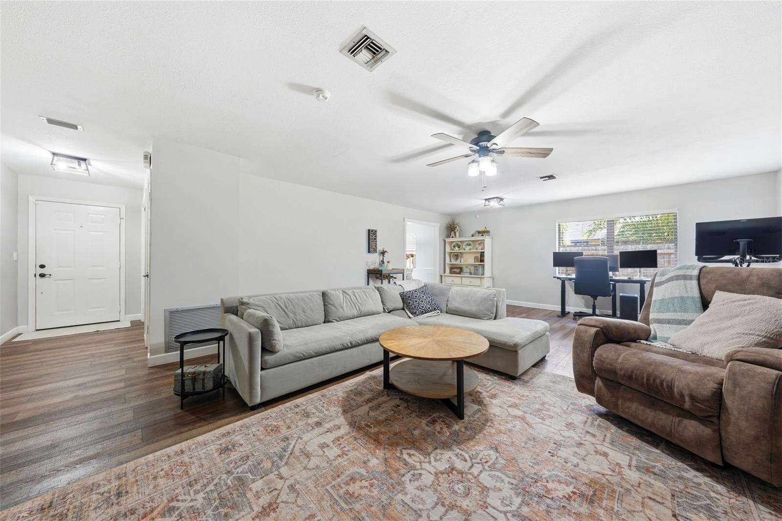 TAVARES MARTIN HOMESTEAD - Residential