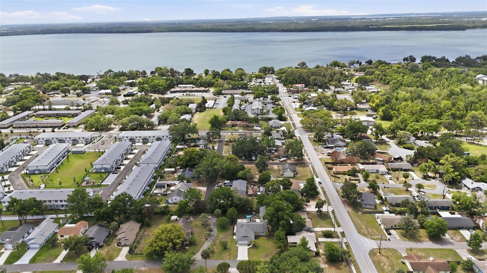 TAVARES MARTIN HOMESTEAD - Residential