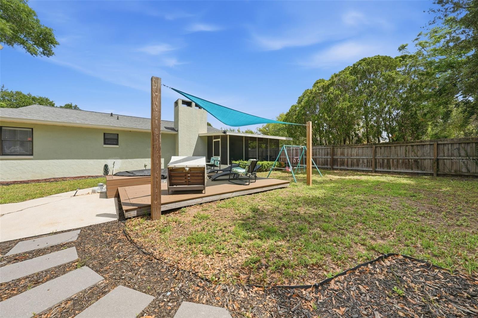 TAVARES MARTIN HOMESTEAD - Residential