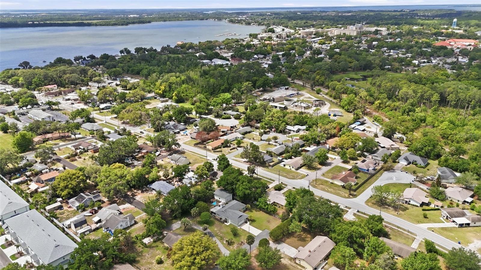 TAVARES MARTIN HOMESTEAD - Residential