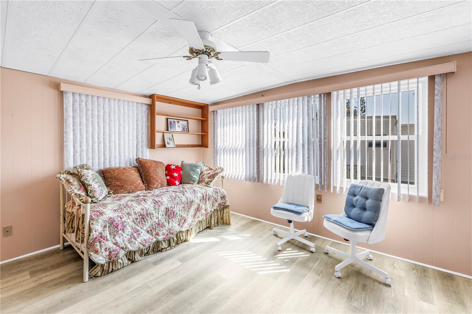 FAIRWAY VILLAGE MOBILE HOME PARK UNREC - Residential