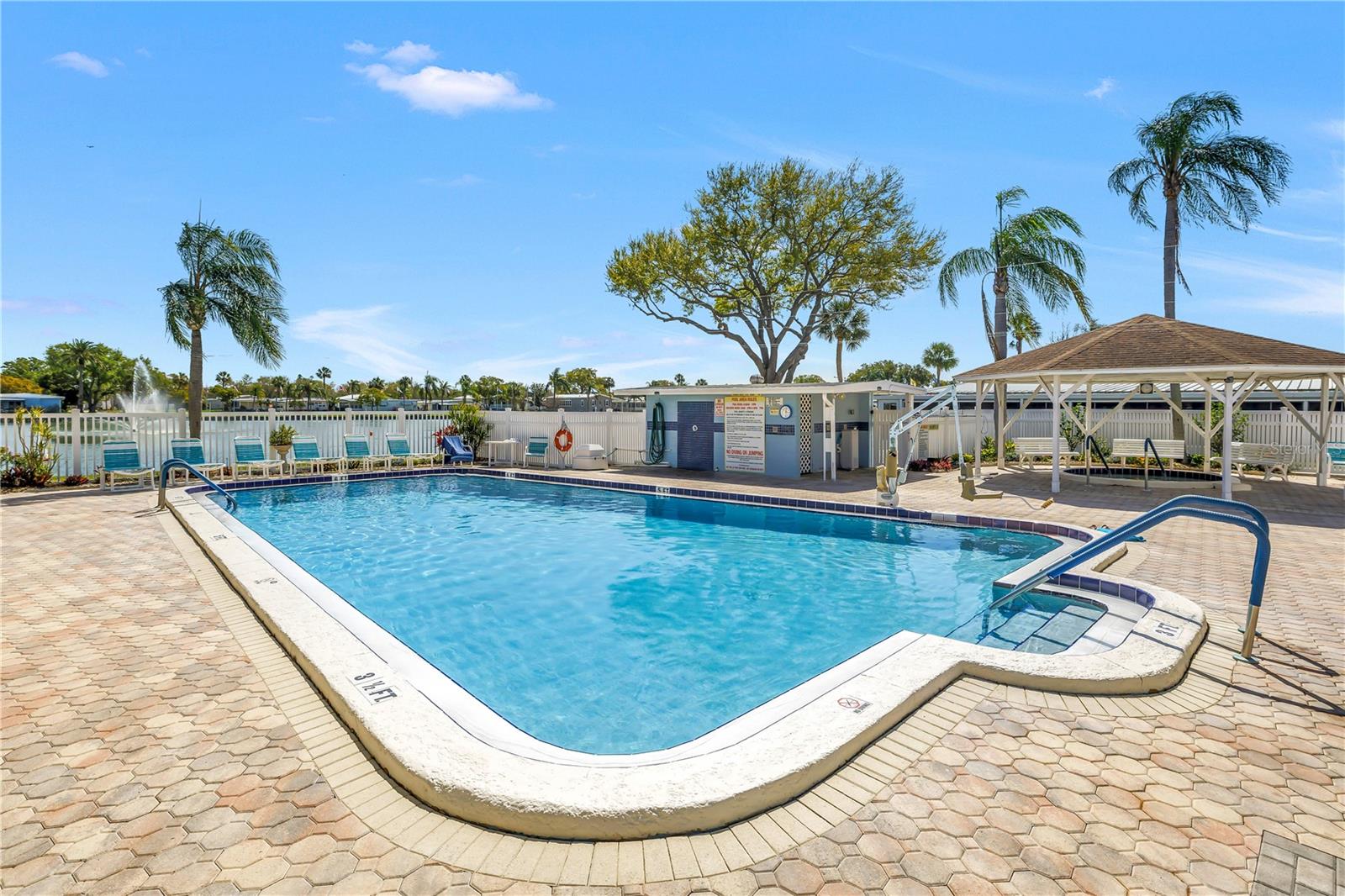 FAIRWAY VILLAGE MOBILE HOME PARK UNREC - Residential