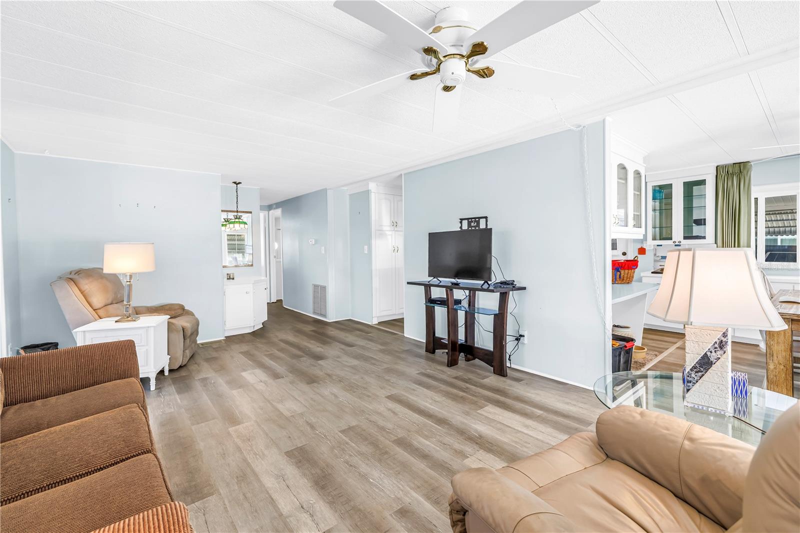 FAIRWAY VILLAGE MOBILE HOME PARK UNREC - Residential