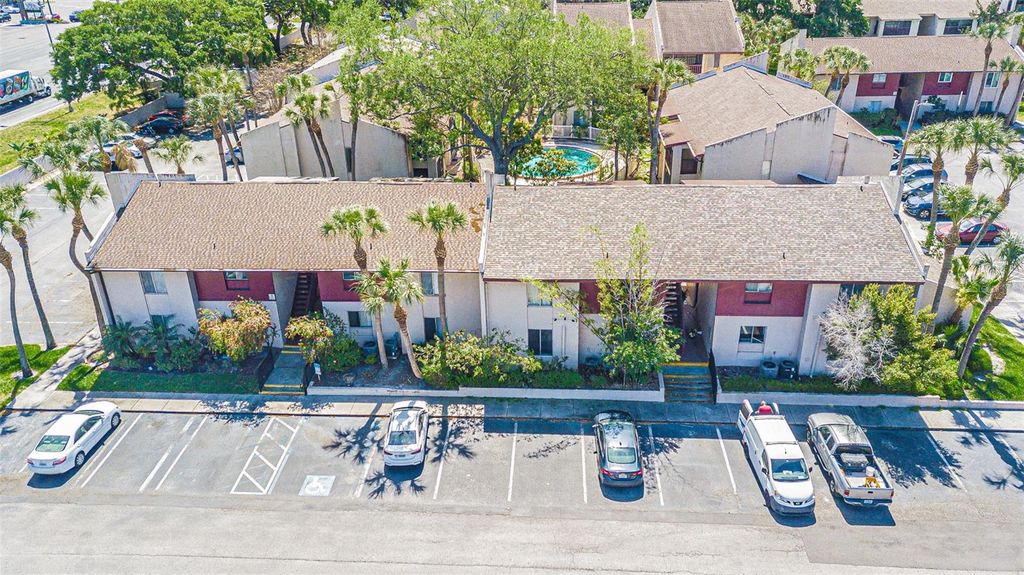 Photo of 8602 Champlain Ct #87, Tampa, FL 33614 (MLS # TB8437157)