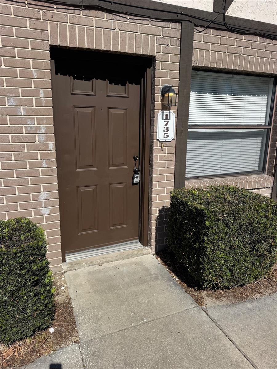 14TH STREET TOWNHOMES - Residential Lease