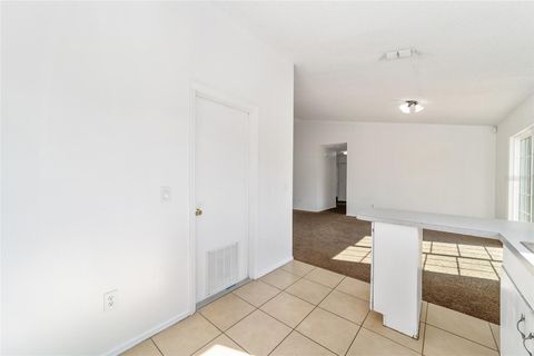 Tiny photo for 8 Ash Pass Run, Ocala, FL 34472 (MLS # OM724567)
