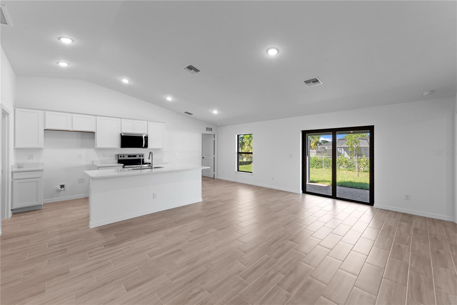 PORT CHARLOTTE SEC 006 - Residential