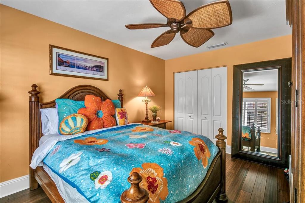 BELLE HARBOR CONDO - Residential