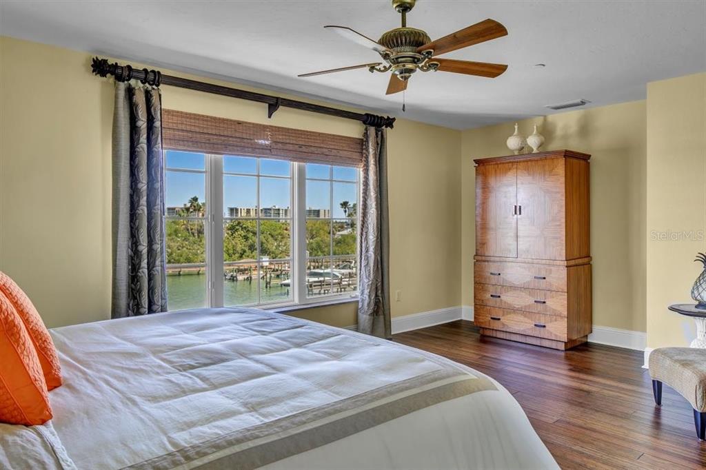 BELLE HARBOR CONDO - Residential