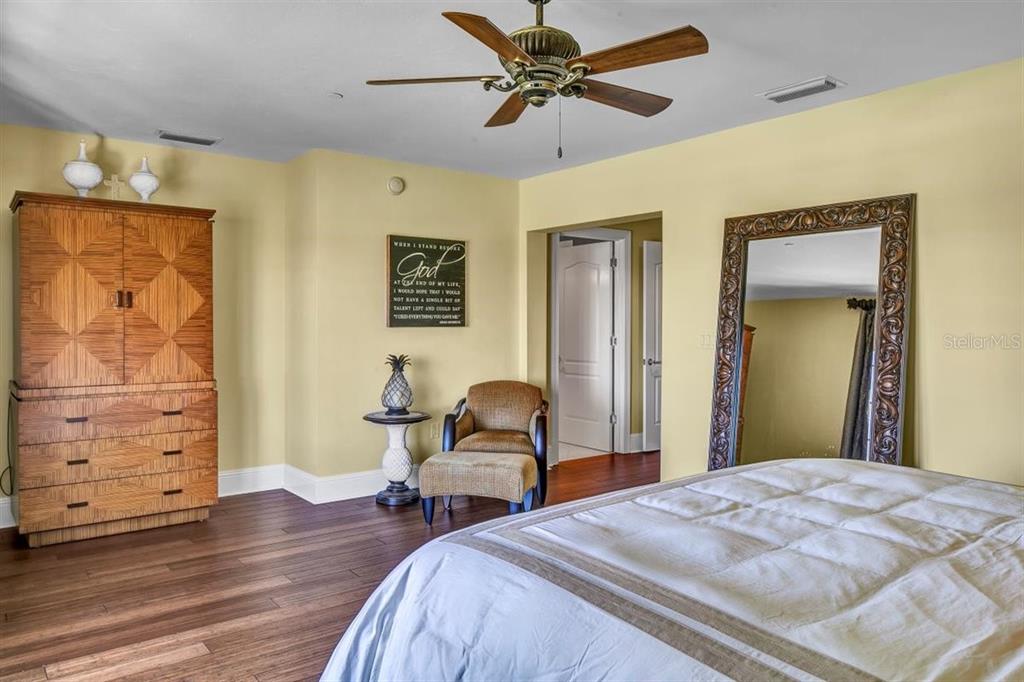 BELLE HARBOR CONDO - Residential