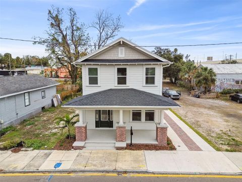 A home in TAMPA