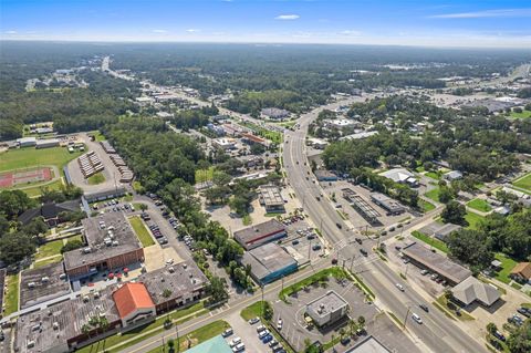 Tiny photo for 669 NE Us Highway 19, Crystal River, FL 34429 (MLS # OM708177)
