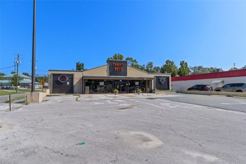 Tiny photo for 669 NE Us Highway 19, Crystal River, FL 34429 (MLS # OM708177)