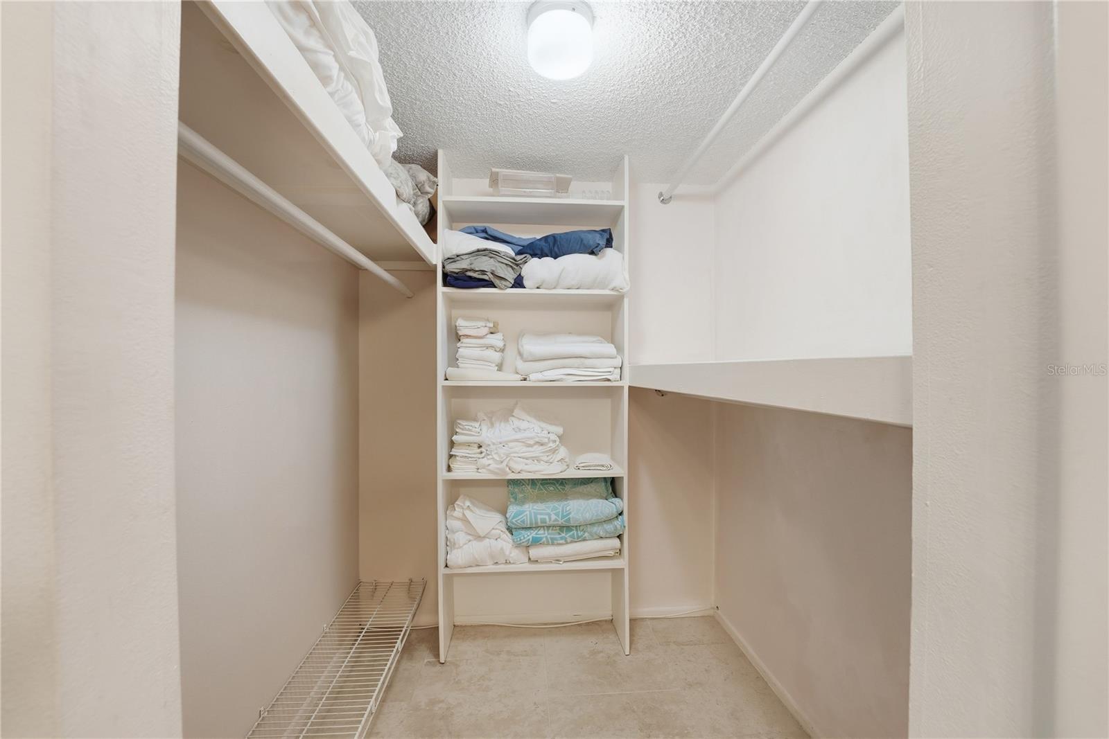 WESTRIDGE CONDO PH 01 - Residential