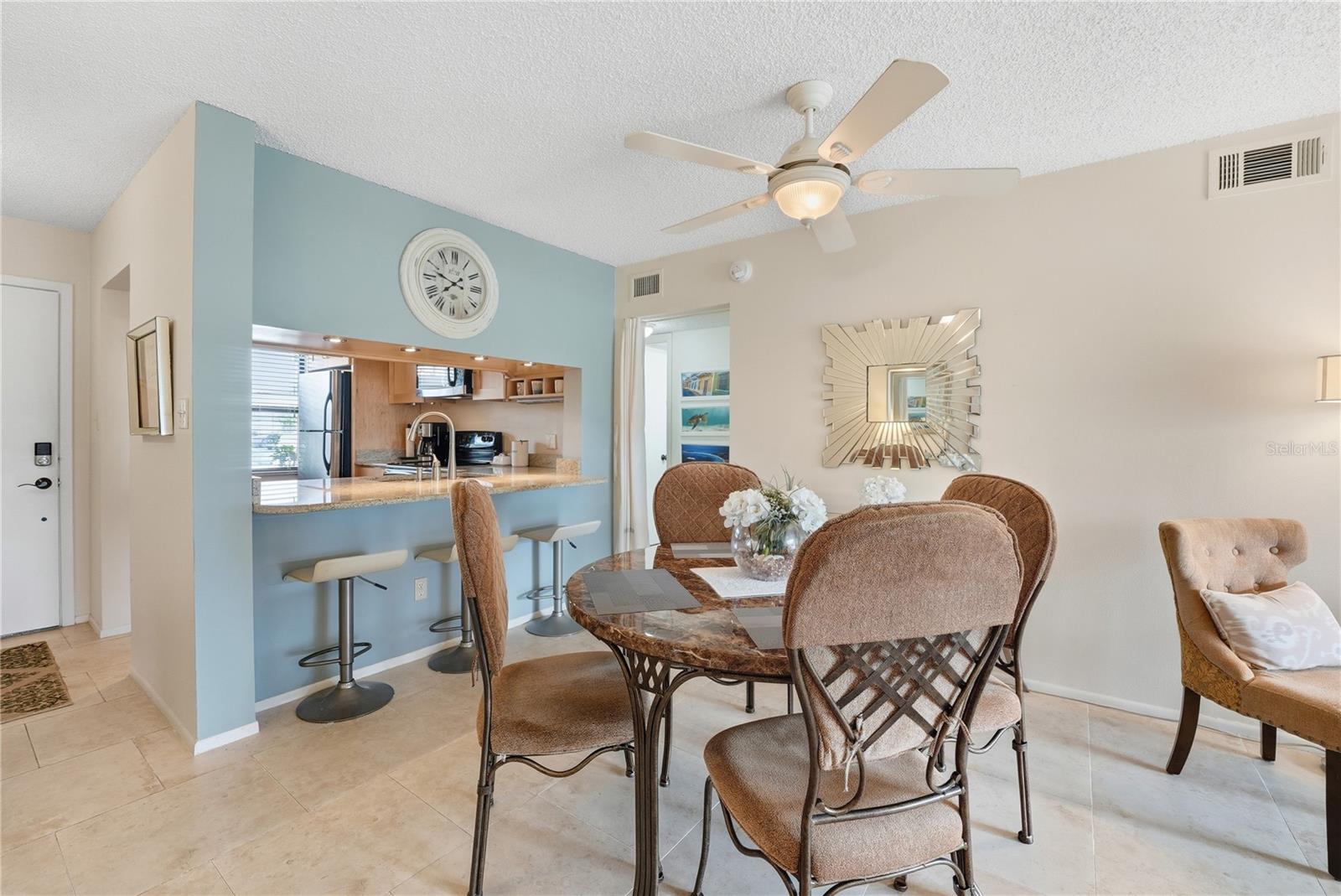 WESTRIDGE CONDO PH 01 - Residential