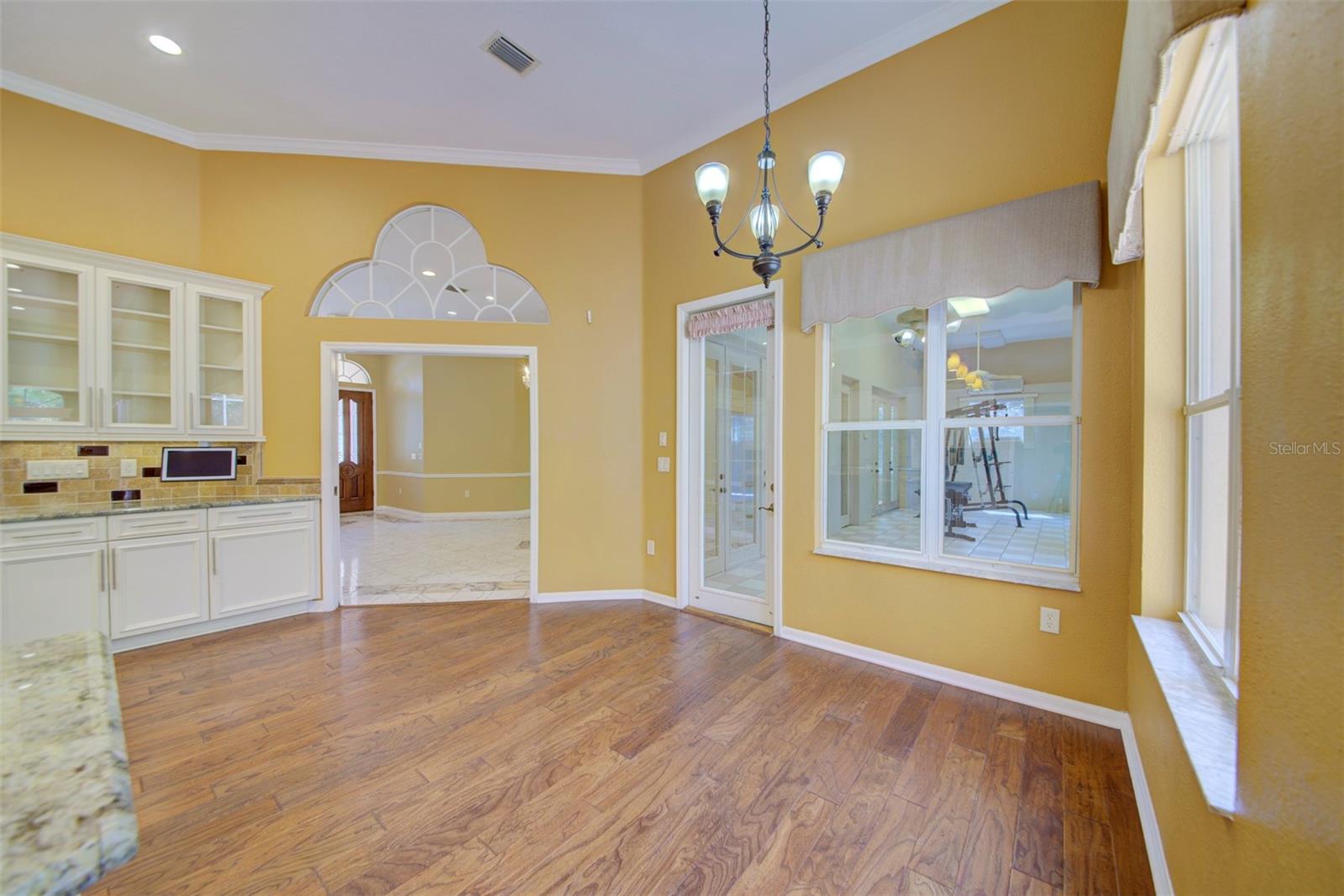 LAKE IN THE WOODS PH V - Residential