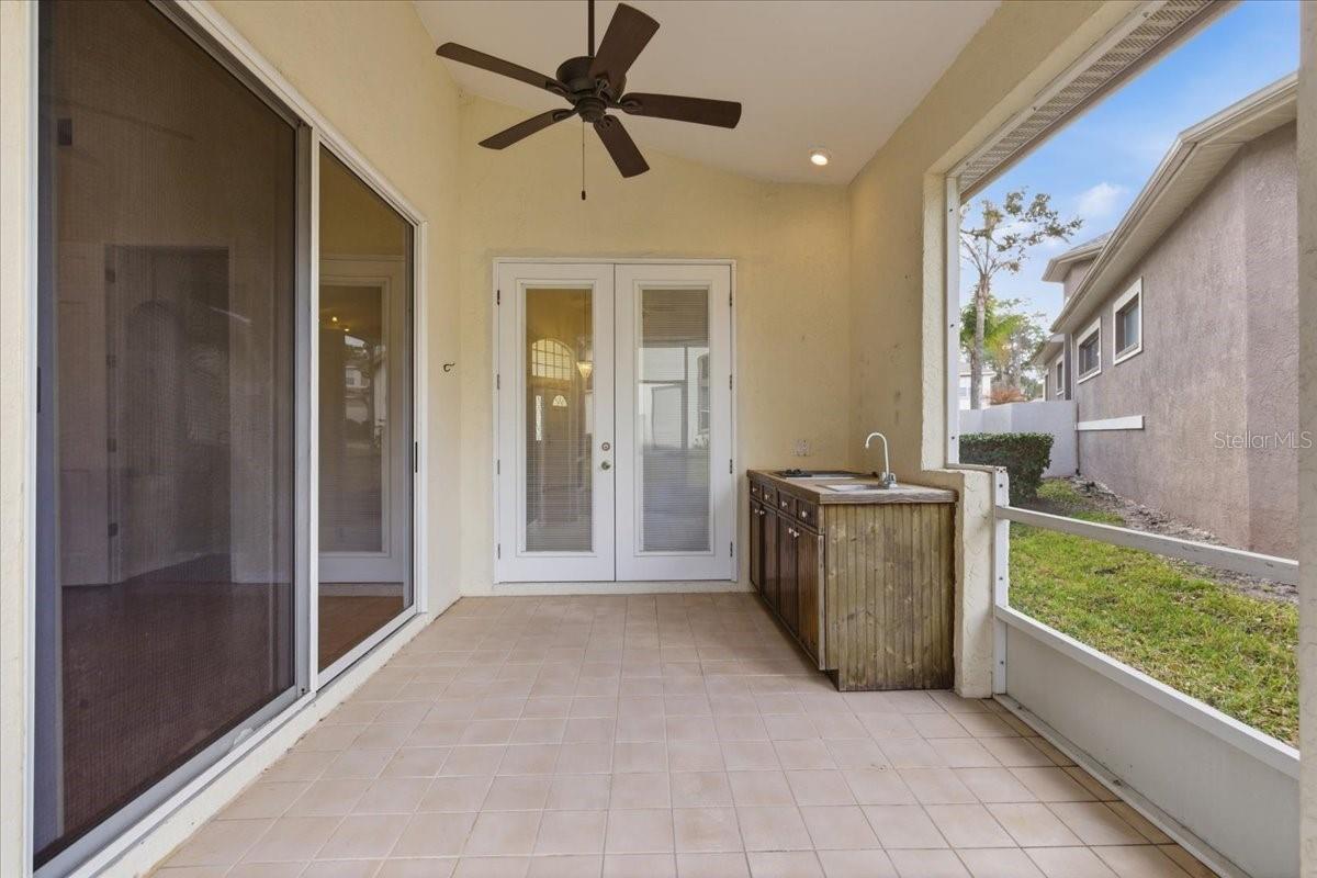 RIVER HILLS / FAIRWAY ONE - Residential