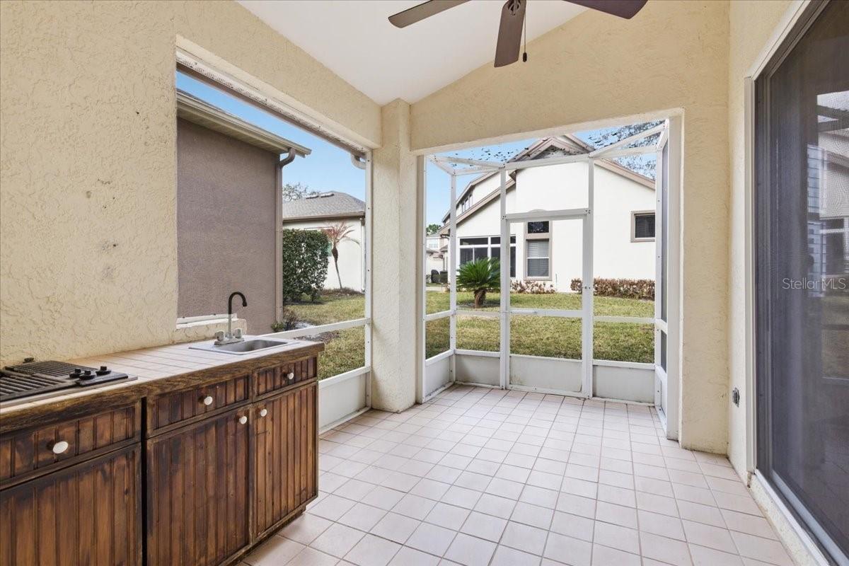 RIVER HILLS / FAIRWAY ONE - Residential