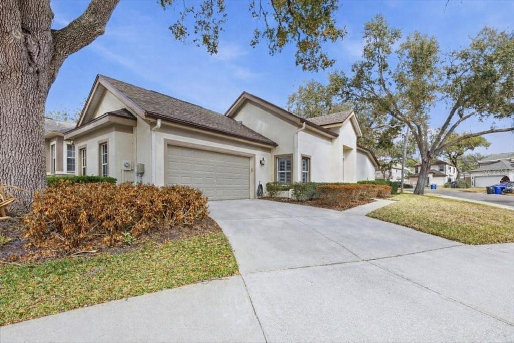 Photo of 5205 Fairway One Drive, Valrico, FL 33596 (MLS # TB8478480)