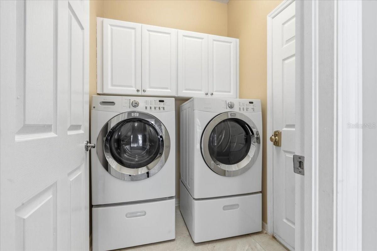 RIVER HILLS / FAIRWAY ONE - Residential