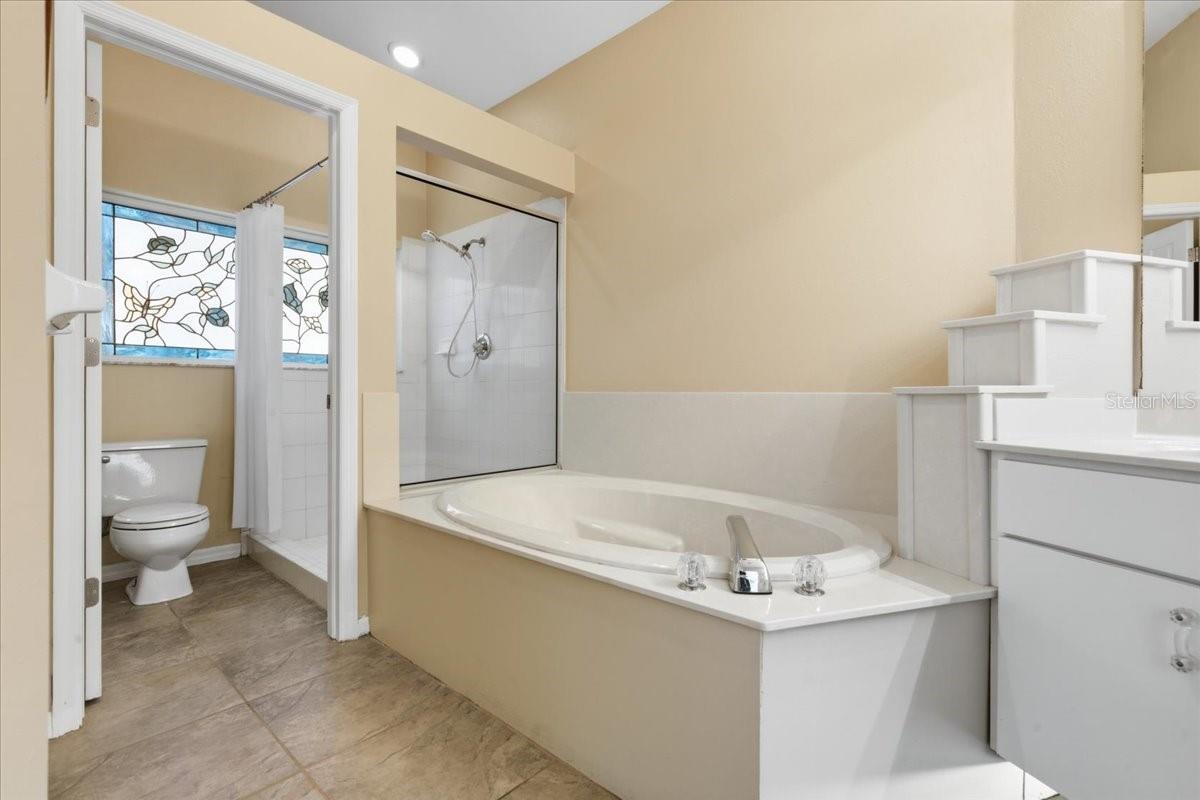 RIVER HILLS / FAIRWAY ONE - Residential