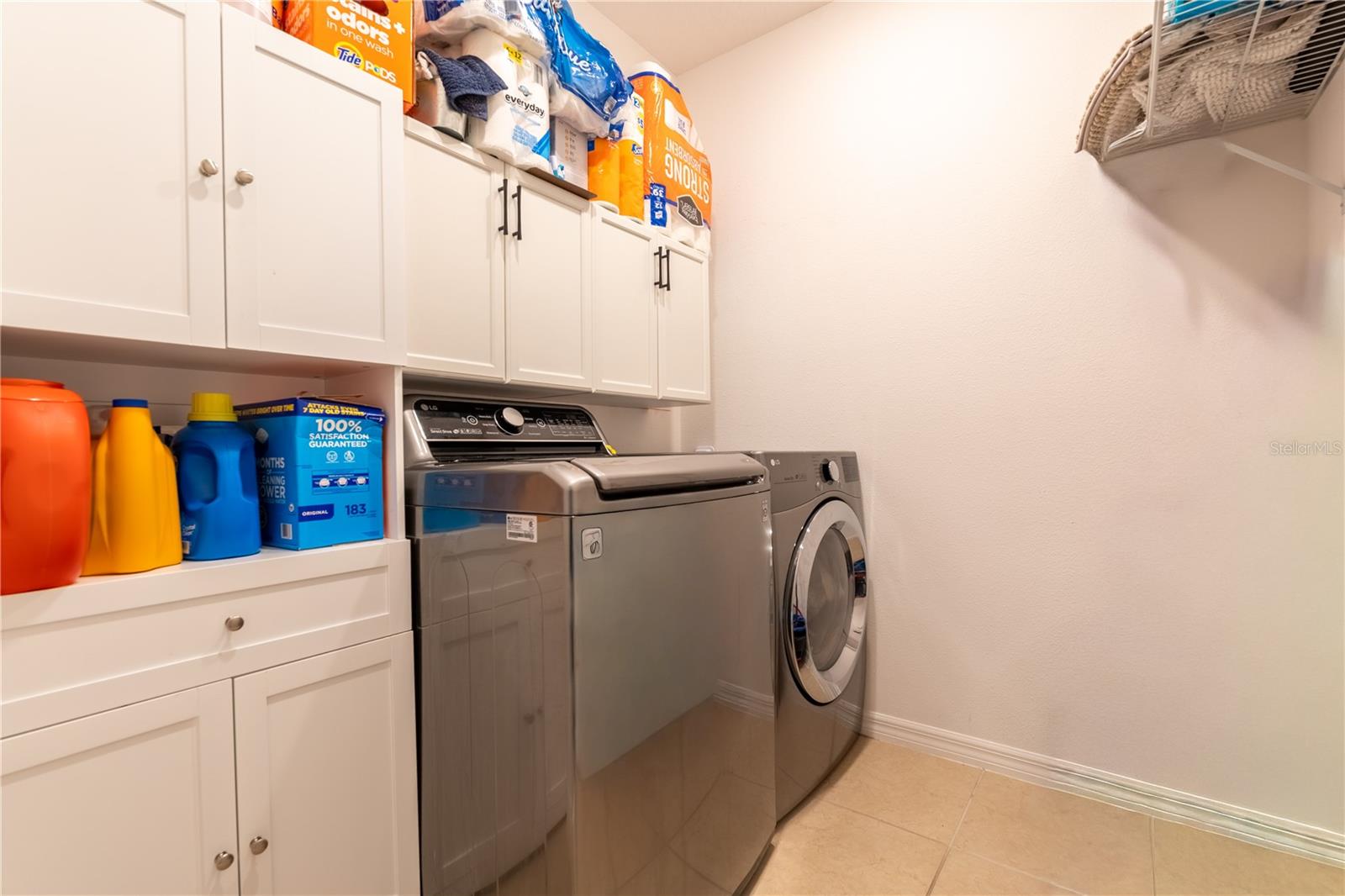 CYPRESS OAKS PH II - Residential Lease